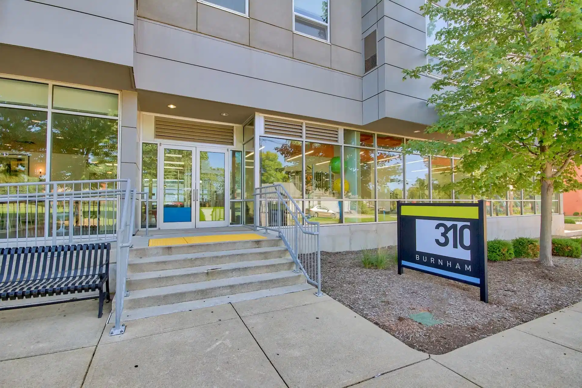 Burnham 310, Champaign - Champaign, Illinois, United States - Exterior
