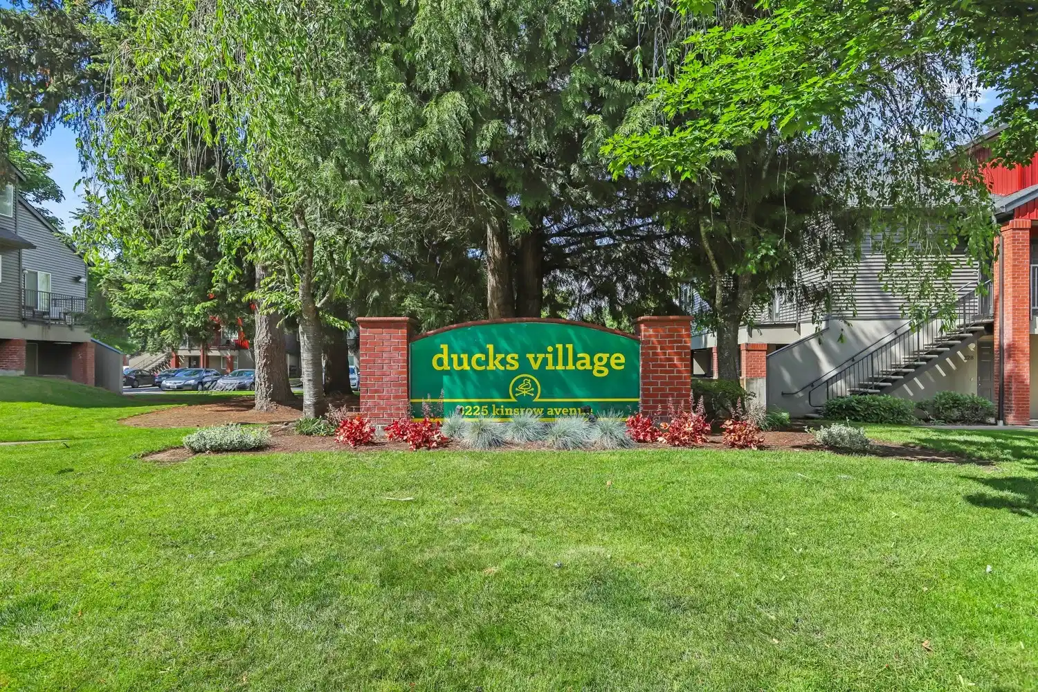 Duck's Village, Eugene - Eugene, Oregon, United States - Exterior