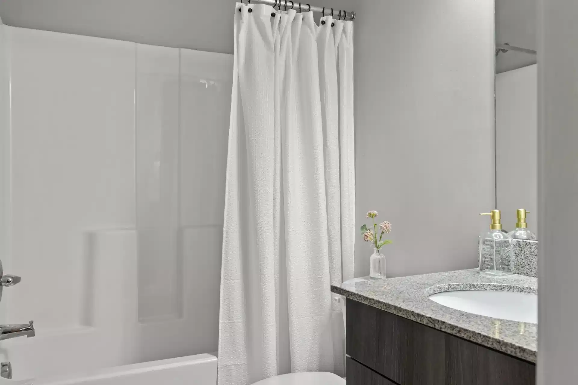 Remerton Mill, Valdosta - Tifton, Georgia, United States - Bathroom
