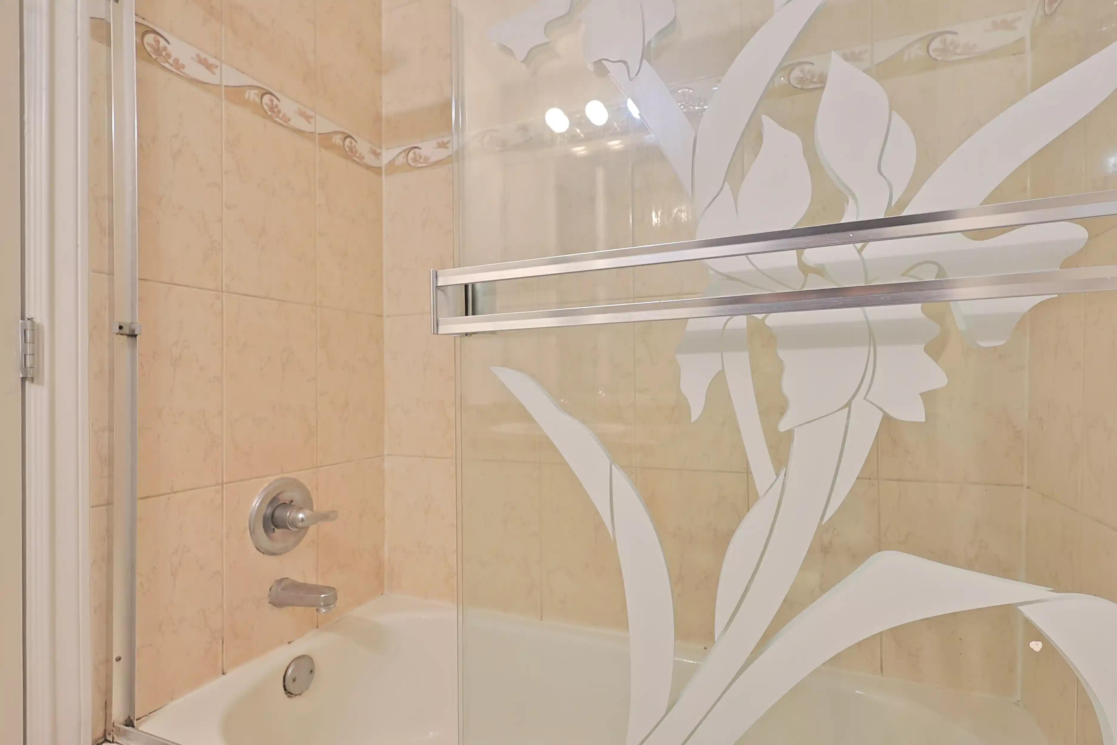 Amenities?w=400&h=260&fit=crop&q=40&auto=format&trim=auto
