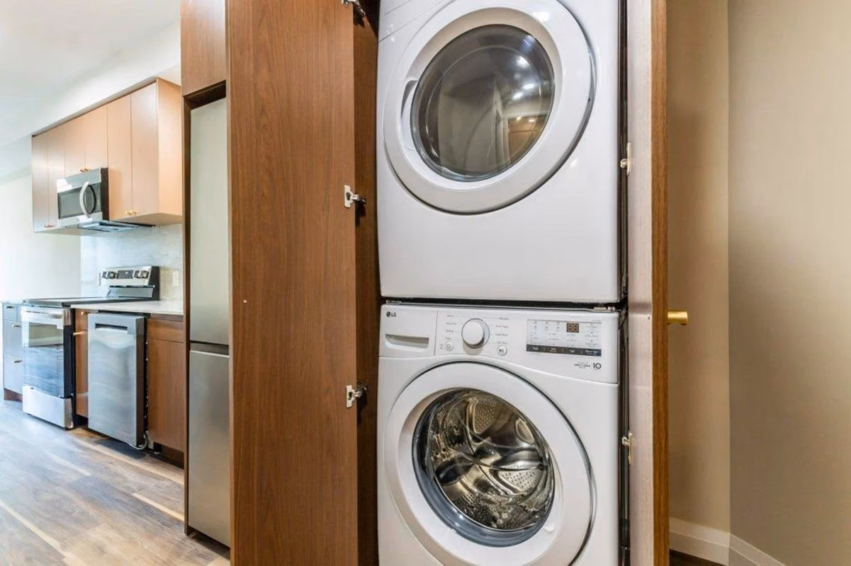 Coldstream, Waterloo - Waterloo, Ontario, Canada - Kitchen