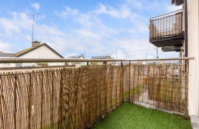 Room in a 2 Bedroom Apartment, 53 Slade Castle Ave, Saggart, Co. Dublin D24 N279 - Dublin, Ireland - Exterior
