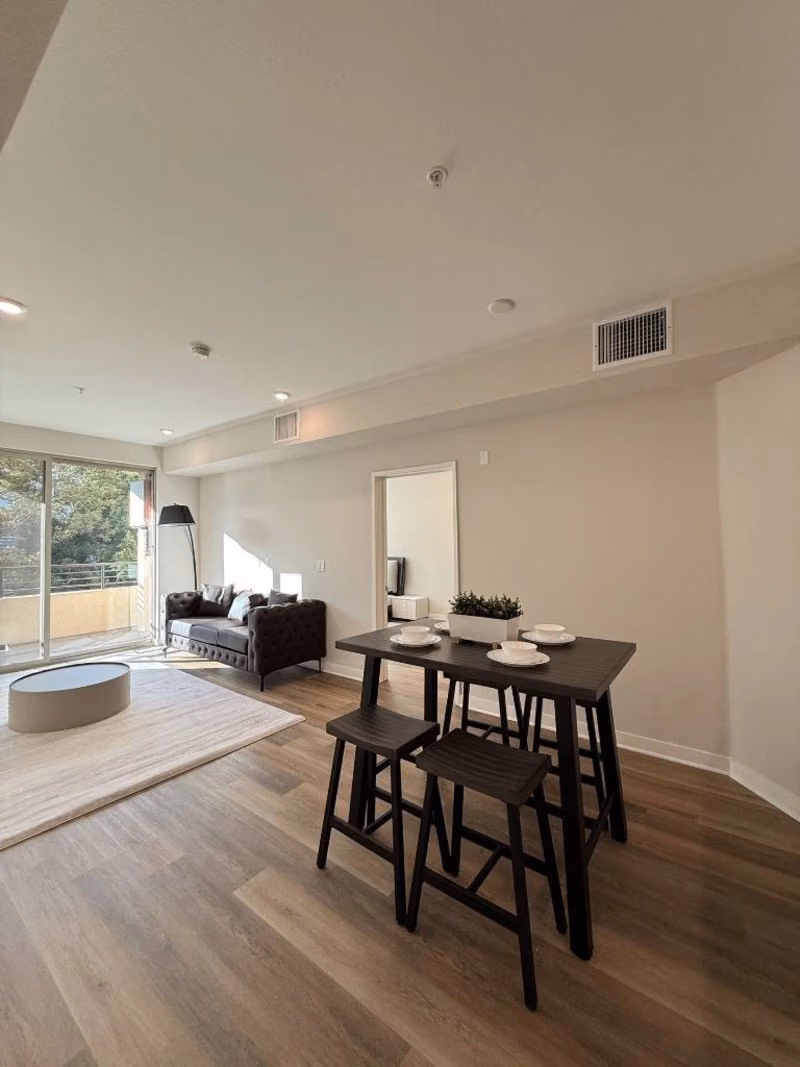 Irolo, Los Angeles - Los Angeles, California, United States - Common Area