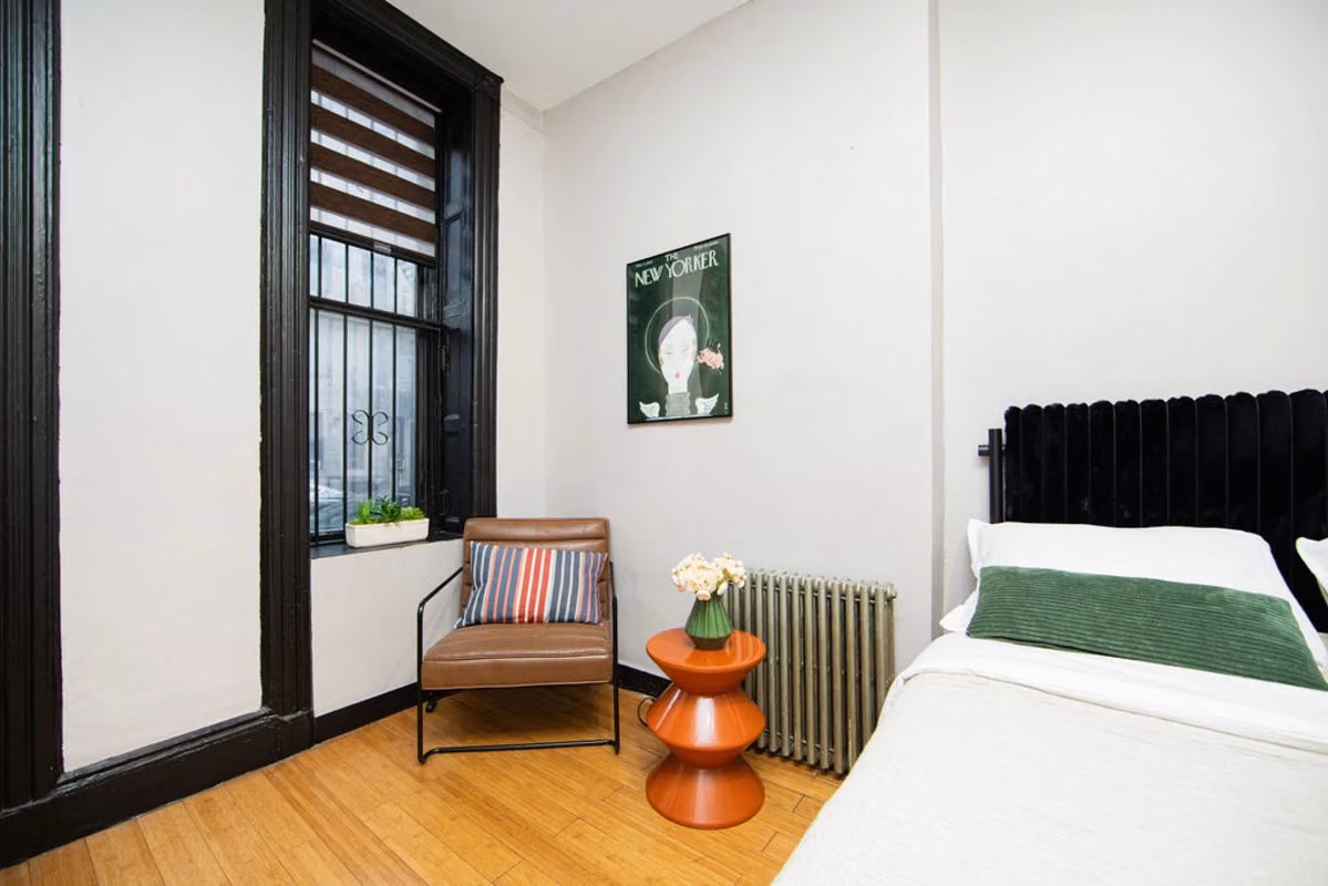 The Hell's Kitchen House II, New York - New York City, New York, United States - Bedroom