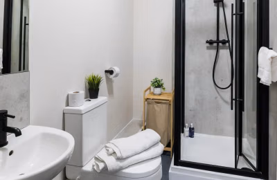 Lyon Street Terrace, Dundee - Dundee, Scotland, United Kingdom - Bathroom