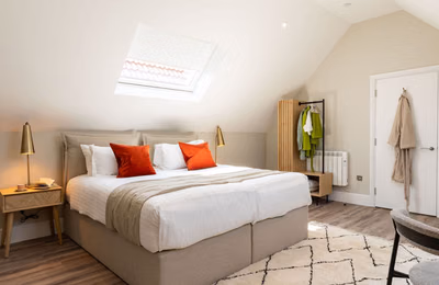 Wellington Park BS8, Bristol - Bristol, England, United Kingdom - 3 Bedroom Apartment - Bedroom