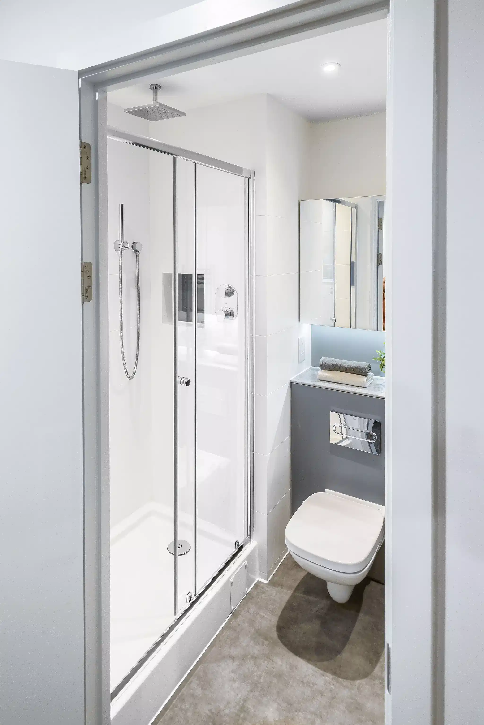 Kitchen?w=400&h=260&fit=crop&q=40&auto=format&trim=auto