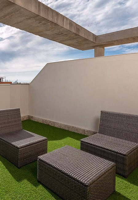 Amenities?w=400&h=260&fit=crop&q=40&auto=format&trim=auto