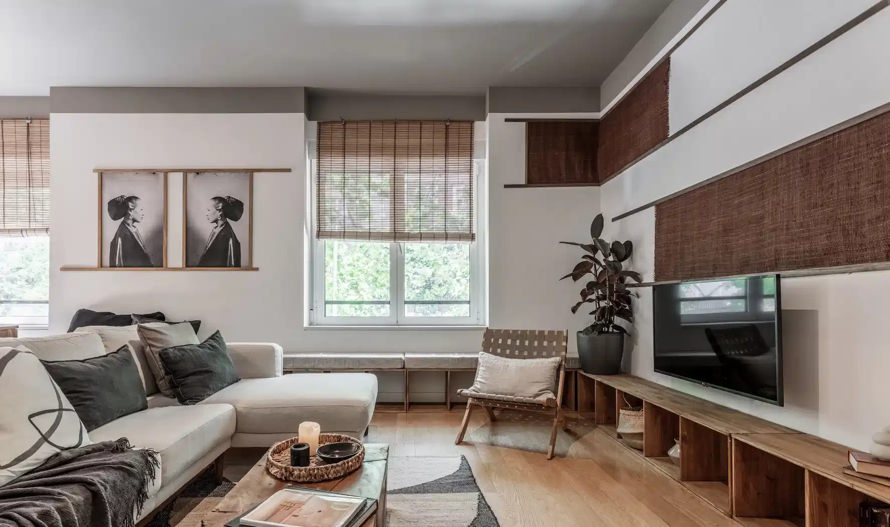 Common Area?w=400&h=260&fit=crop&q=40&auto=format&trim=auto