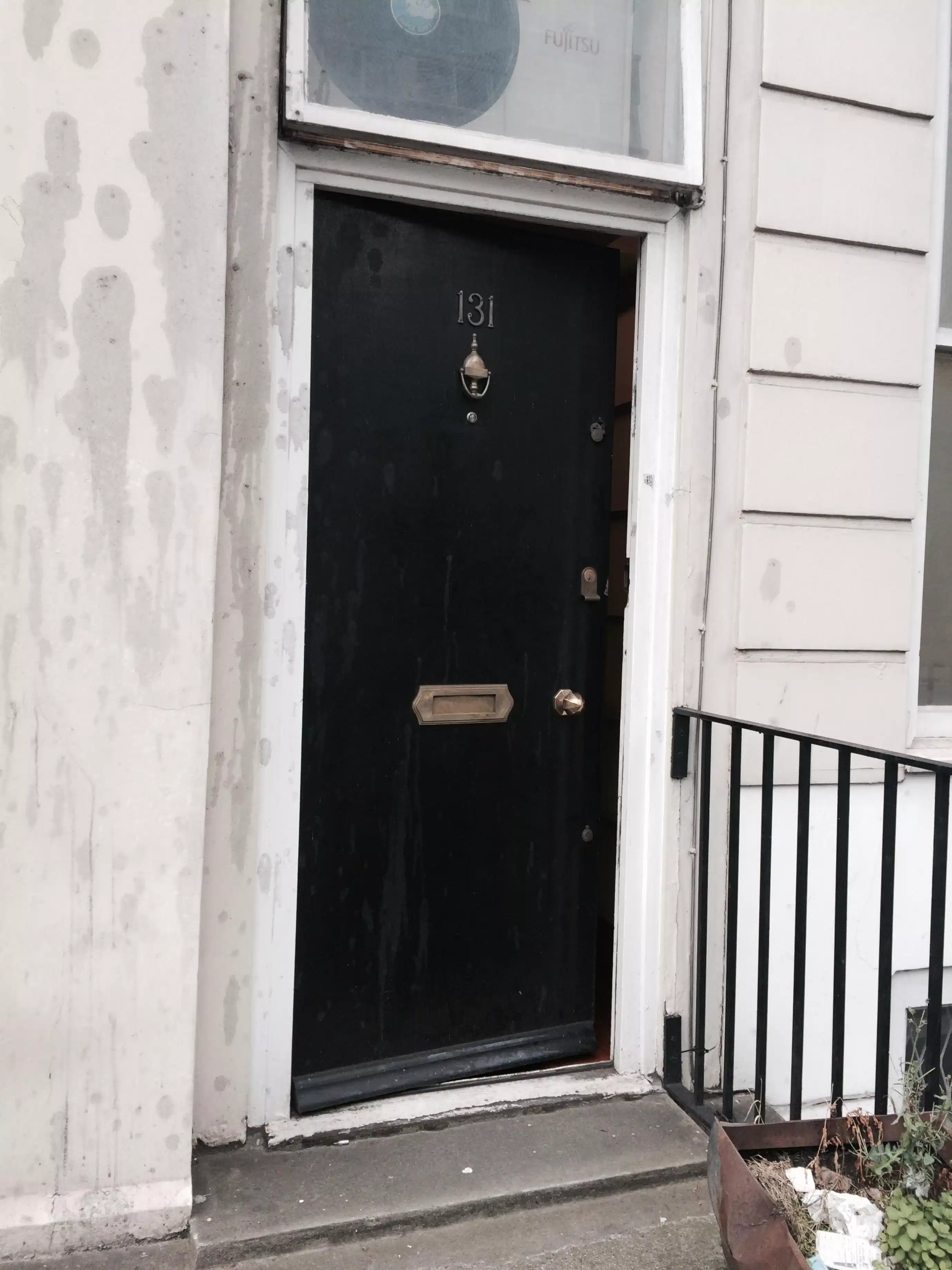 Centrally located and cosy Bayswater Notting Hill Gate Apartment - undefined - Property