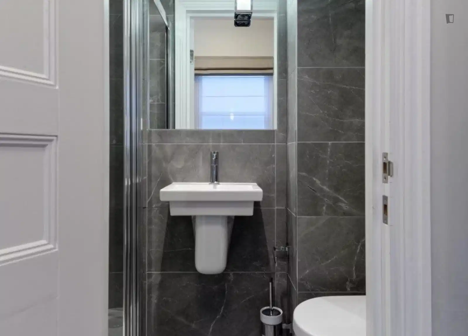 Studio Room, Gloucester Pl, London W1U 6JS (Studio 3) - London, England, United Kingdom - Studio - Bathroom