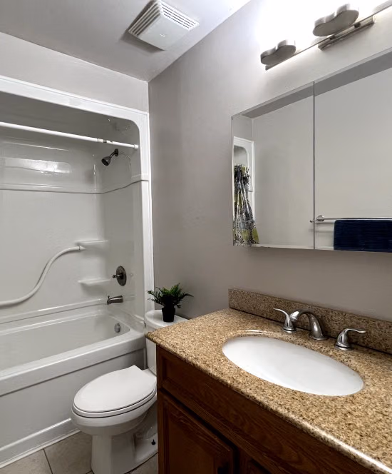 Seaside Room A - Shared( 1 Bed 1 Bath ) - Bedroom?w=400&h=260&fit=crop&q=40&auto=format&trim=auto