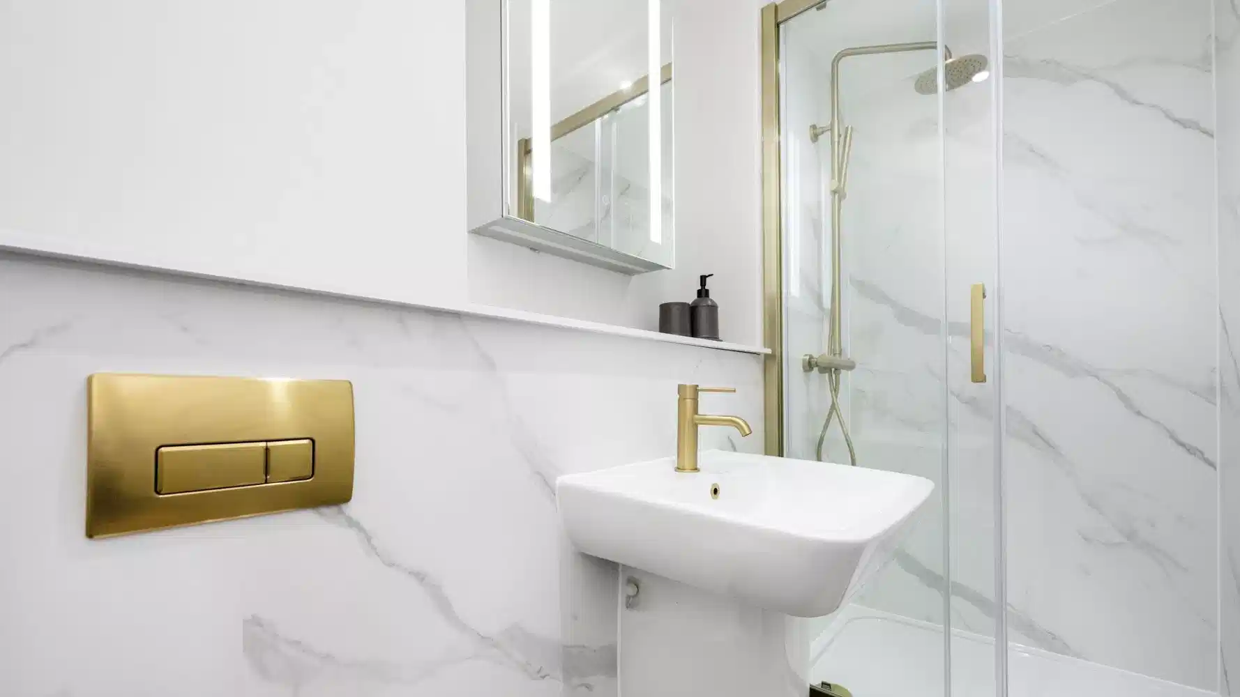 Kitchen?w=400&h=260&fit=crop&q=40&auto=format&trim=auto