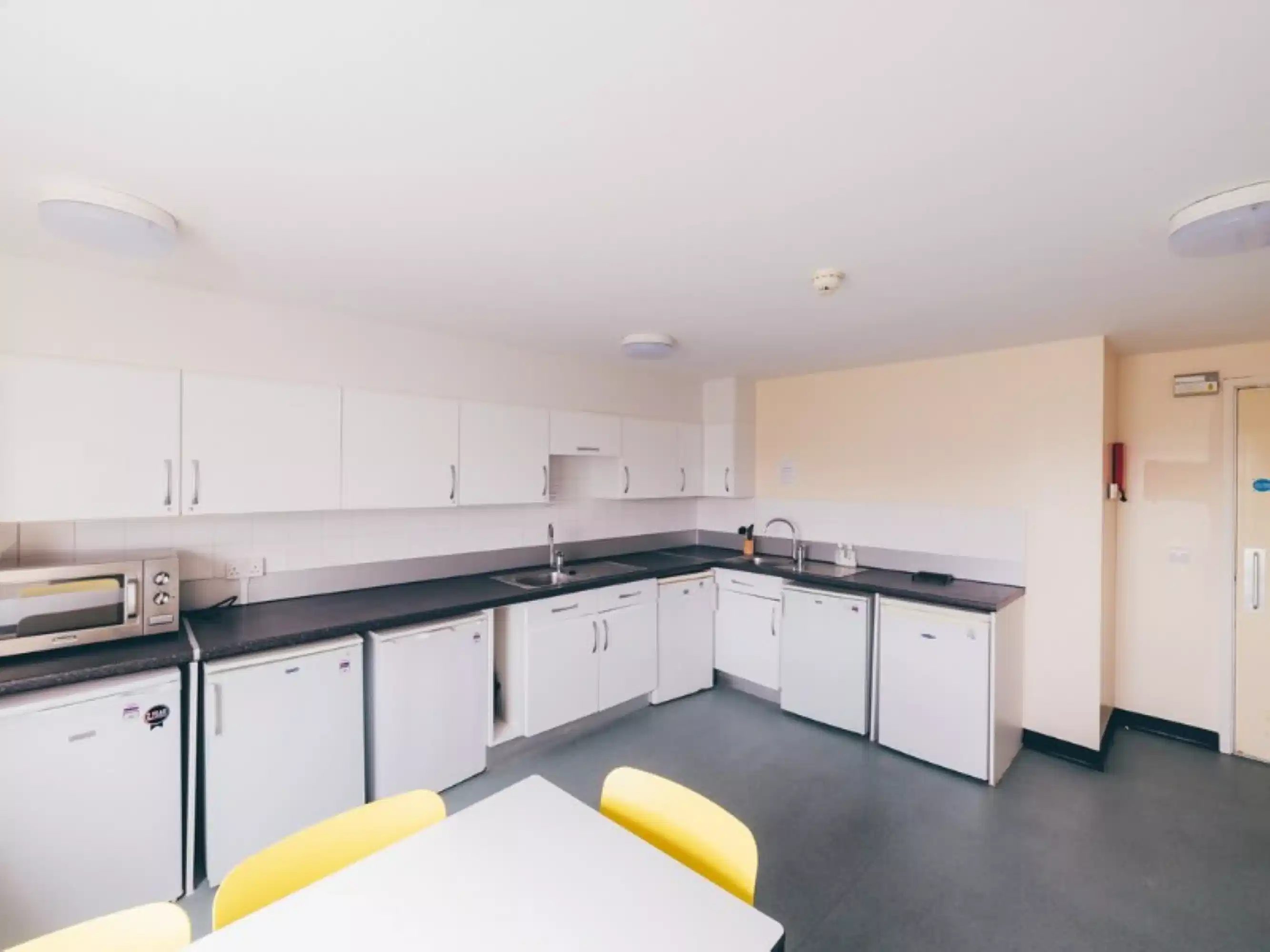 Collegiate University Quays, Colchester - Colchester, England, United Kingdom - Kitchen