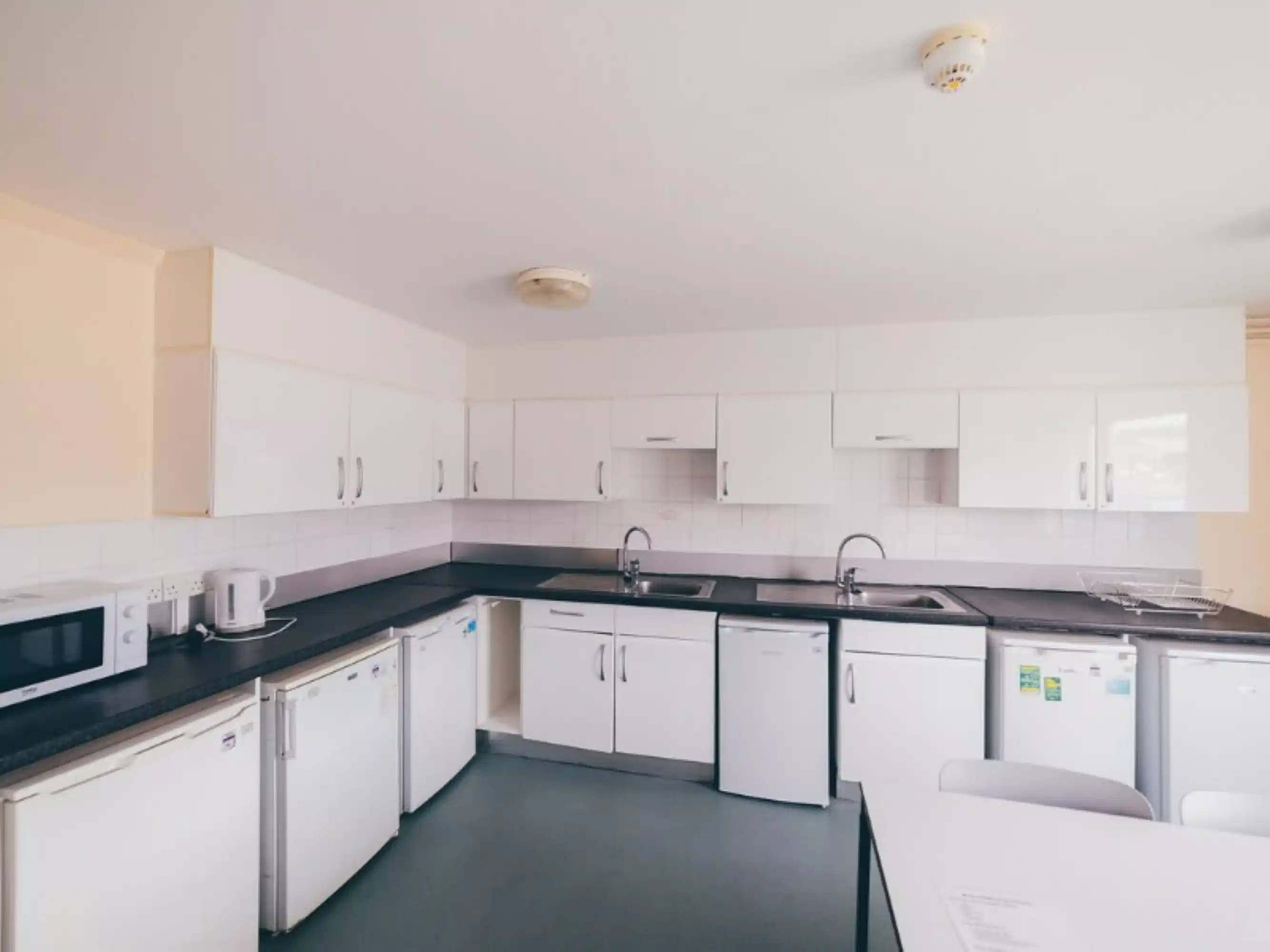 Collegiate University Quays, Colchester - Colchester, England, United Kingdom - Kitchen