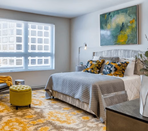 Amenities?w=400&h=260&fit=crop&q=40&auto=format&trim=auto