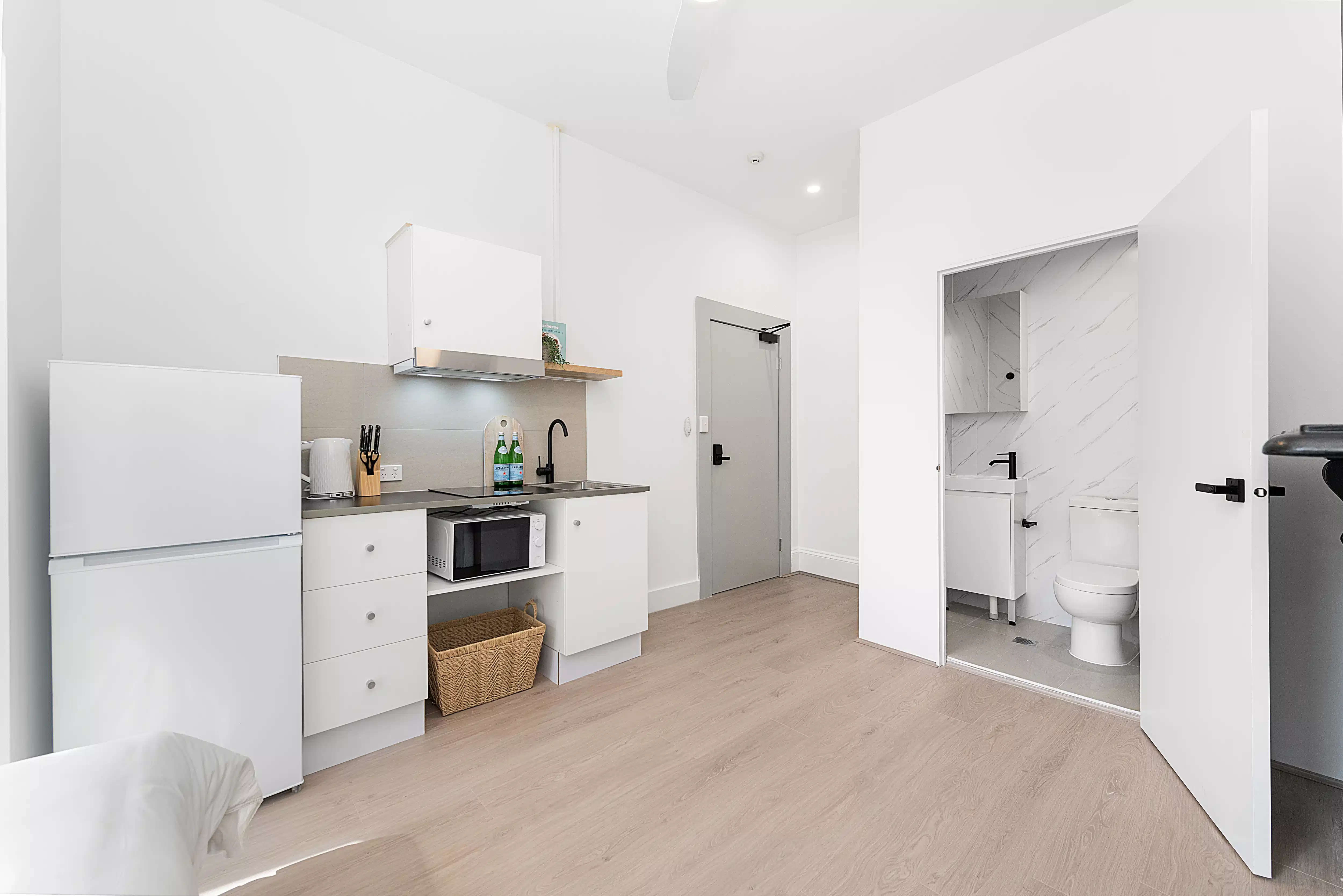 Sharesorted Ashfield, Sydney - Sydney, New South Wales, Australia - Studio 2 - Kitchen