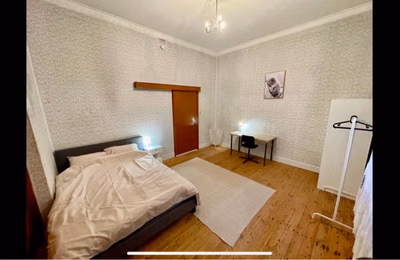 Bedroom 2 - Bathroom?w=400&h=260&fit=crop&q=40&auto=format&trim=auto