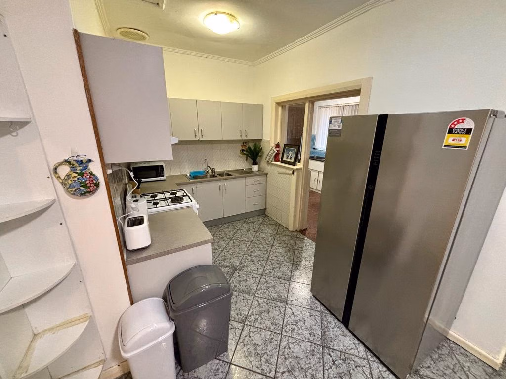 Bedroom 3 - Bedroom?w=400&h=260&fit=crop&q=40&auto=format&trim=auto