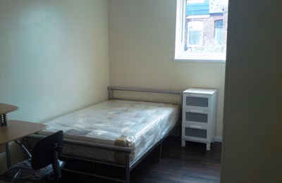 Room in a 9 Bedroom Apartment, 277 Great Western St, Manchester, M14 4DR - Manchester, England, United Kingdom - Bedroom 8 - Bedroom
