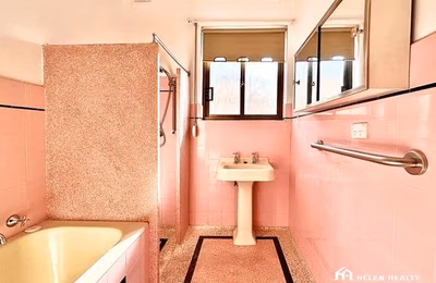 Room 2 - Kitchen?w=400&h=260&fit=crop&q=40&auto=format&trim=auto